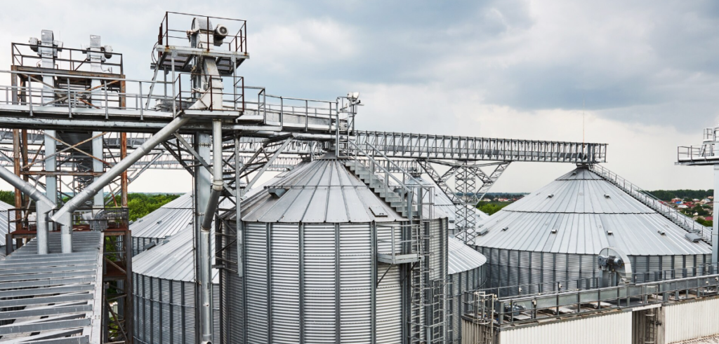 Monitoramento de temperatura em silo de grãos